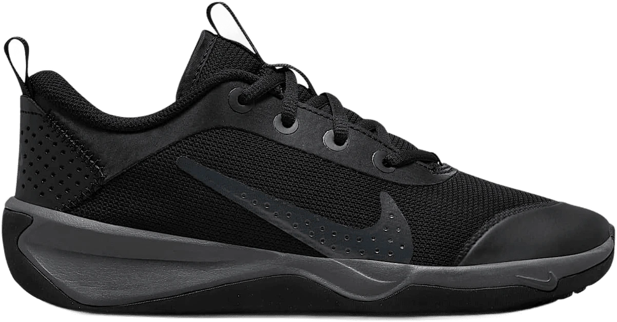 Nike Omni Multi-Court hardloopschoen voor kinderen – Zwart
