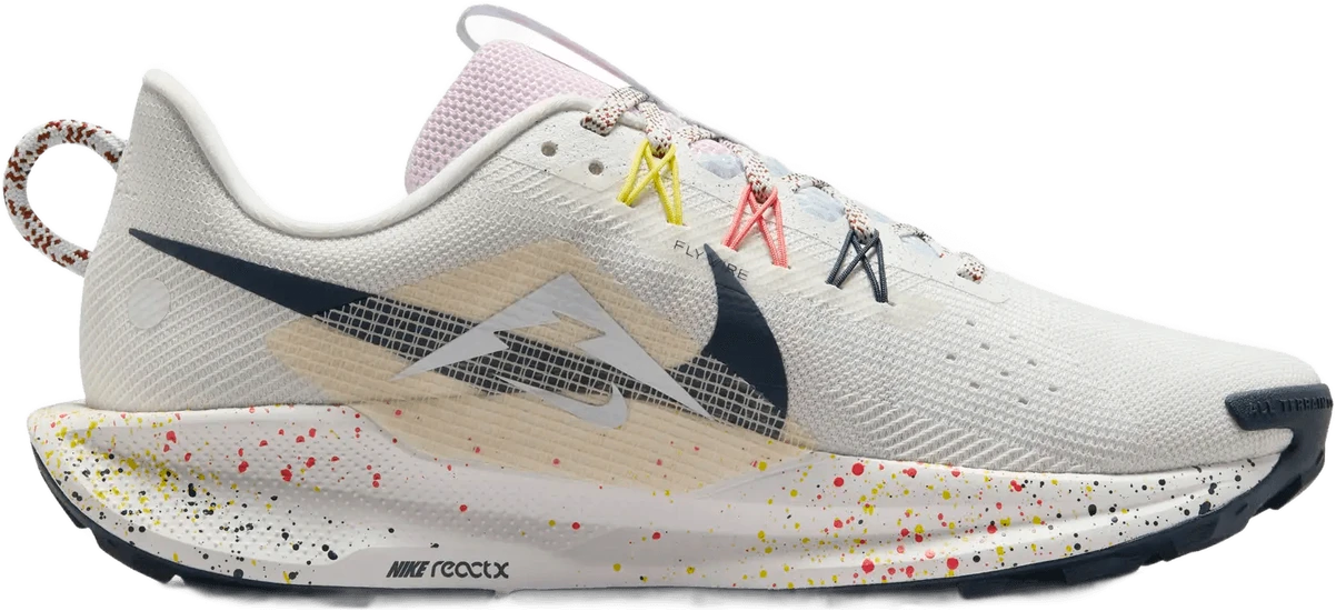 Nike Pegasus Trail 5 hardloopschoen voor dames – Wit