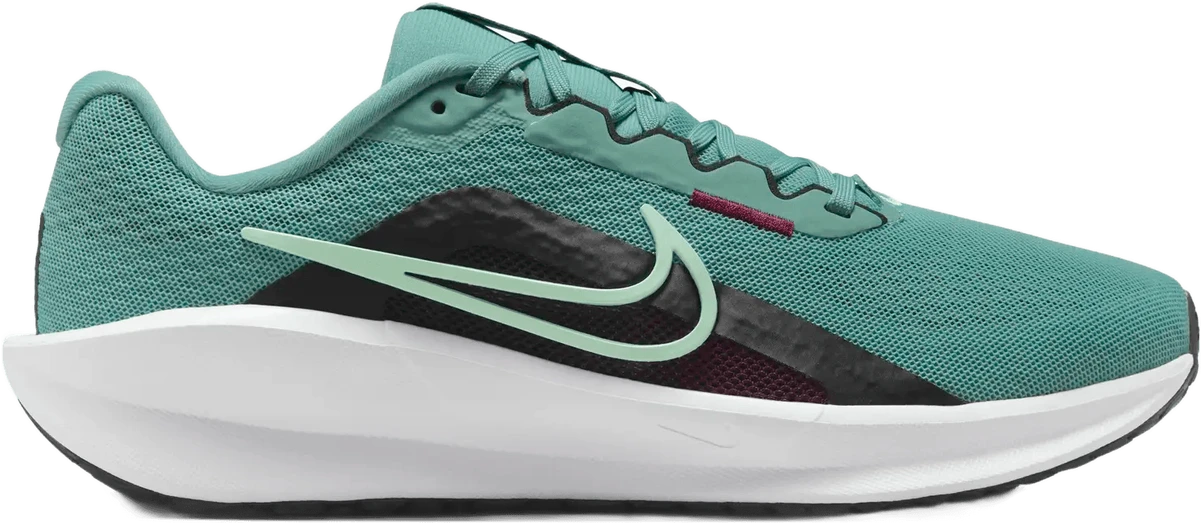 Nike Downshifter 13 hardloopschoen voor dames – Multi
