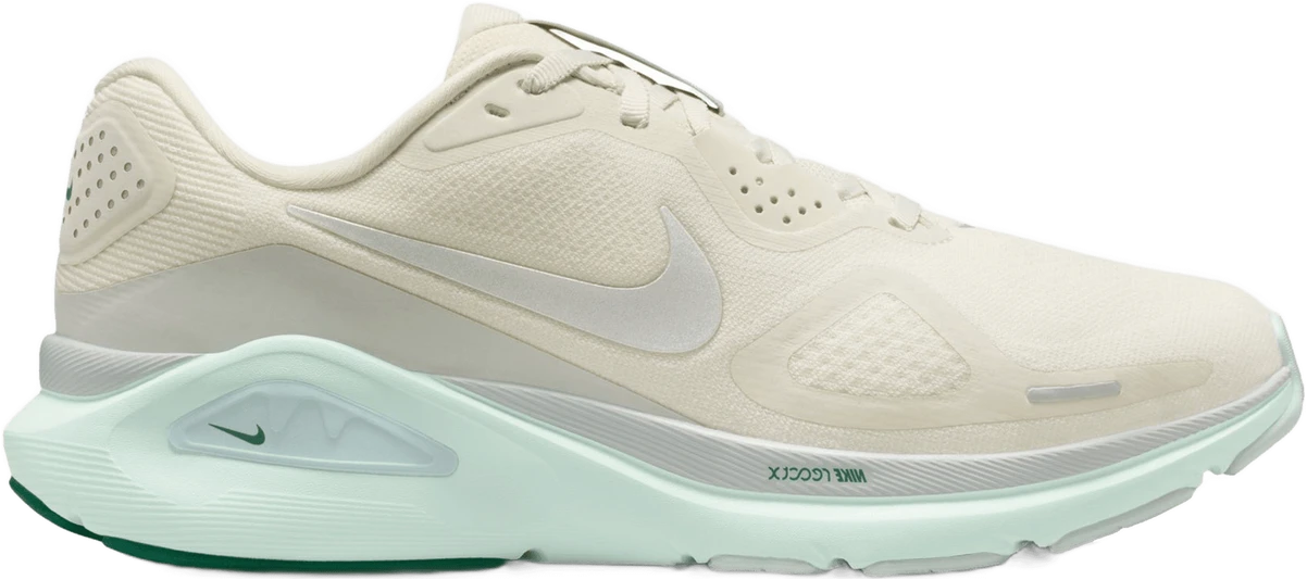 Nike Structure 26 hardloopschoen voor dames – Wit
